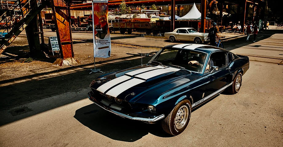 1967 Shelby GT500 Nightmist Blue